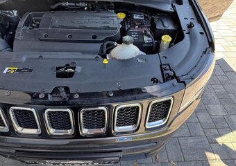 Jeep Compass 1.4 Multiair Longitude benzín manuál 103 kw - 10