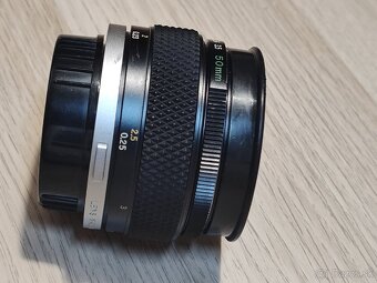 Olympus Zuiko 50mm /3.5 Macro (OM) - 10