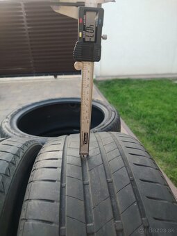 P: 225/40 R18 letne Bridgestone - 10