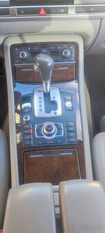 Audi A8 4.2 FSI - 10