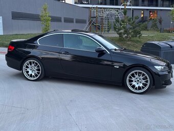 Bmw e92 325i REZERVOVANÉ do 2.9.25 - 10