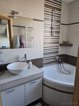 Prenájom 3 izbový byt sídlisko Tarča - 10