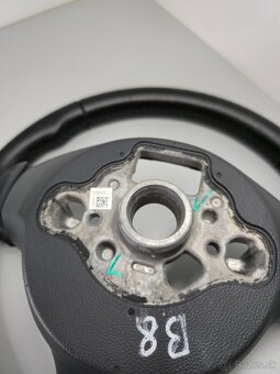 Skosený volant s radením f1 - 10