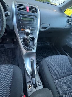Toyota Auris 1,6 Valvematic - 10
