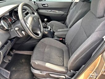 Peugeot 5008 1.6 Vti M6 STYLE+Panorama+Ťažné - 10