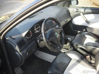 Skoda Octavia 1.8T 132KW RS1 Kombi - 10