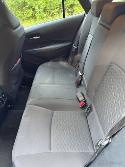 Toyota Corolla Combi TS 1,8 hybrid - miláčik - 10