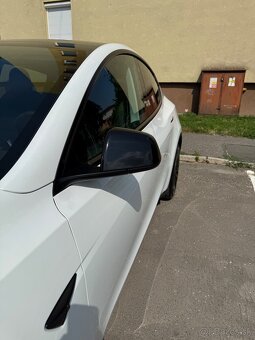 TESLA MODEL Y FACELIFT BLACK LONG RANGE,DUAL MOTOR - 10