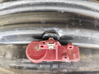 5x127 r18 hliníkové disky Jeep + TPMS snímače - 10