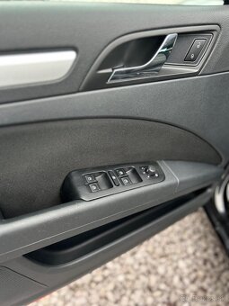 Škoda Superb Combi - 10