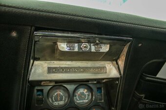Chevrolet Corvette C3 - 10