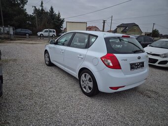 Kia ceed - 10