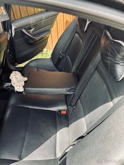 BMW e90 335i 2011 - 10