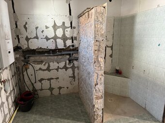 Predám / vymením rodinný dom za byt - 10