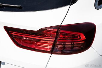 Kia Ceed SW 1.6 CRDi MHEV Gold - 10