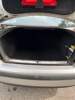 Volkswagen Bora 1.6 16.V - 10