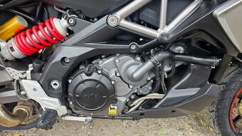 Aprilia Caponord 1200 r.v. 2013 - 10