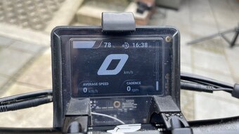 Predám elektrobicykel celoodpružený - 10