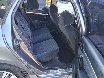 Predám Peugeot Combi 2.2.HDI 125KW R.V.2009 - 10