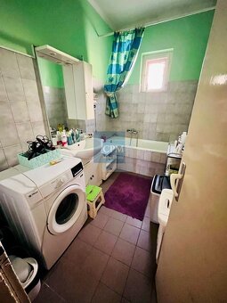 Ponúkame na predaj 5. izbový rodinný dom s veľkým pozemkom n - 10