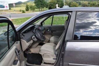 Renault Grand Scénic 1.9 dCi Authentique Confort - 10