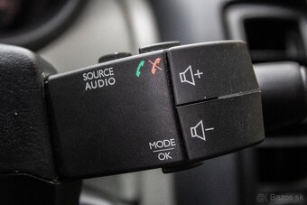 Opel Vivaro 2.0CDTI 84kW MT 2014 - 10