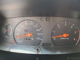 Mitsubishi L200, rv2004, 2,5TD, 85kW - 10