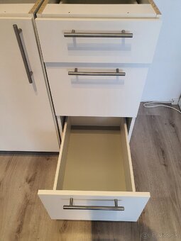 Kuchynská linka Ikea Knoxhult - 10