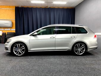 Volkswagen Golf 2,0 TDI R LINE 4 - MOTION - 10