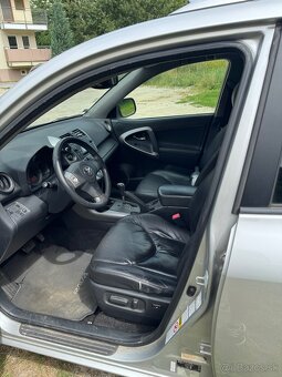 Toyota RAV4 2.0 Benzin 4x4 SUV Automat 2008 - 10