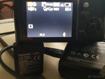 zachovalý fotoaparát Panasonic LUMIX DMC-FZ7 - 10