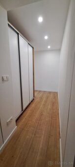Kompletne prerobený dvojizbový byt - rezervovaný - 10