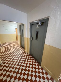 Predám 1 izbový byt - 10