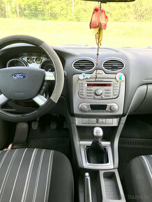 Ford Focus 1.6i 74kw 2009 - 10