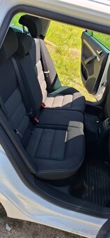 Skoda Octavia combi 1.6 Tdi CR 77KW - 10