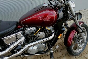 HONDA SHADOW VT1100 V TWIN, / KRÁSNY originál stav, - 10