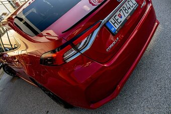 Toyota Corolla sedan 1.8 Hybrid e-CVT Style Tech - 10