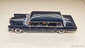1:18 MERCEDES-BENZ 600 PULLMAN - 10