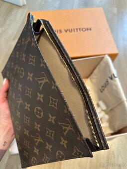 Louis Vuitton toiletry pouch 26 - 10