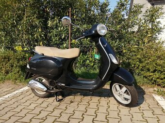 Piaggio Vespa 125 LX - 10