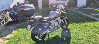 Yamaha fazer - 10