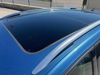 Volkswagen Golf 2.0 TDi High-line DSG - 10