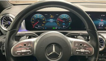 Mercedes benz A 250e - 10