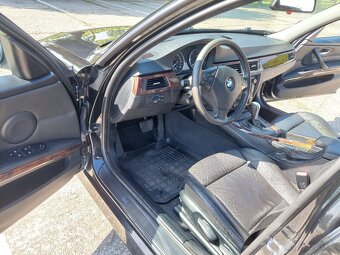 BMW Rad 3 E90 320d (120kW) Automat - 10