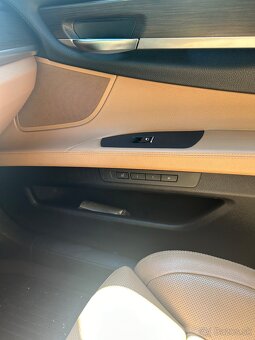 BMW 740d Xdrive - 10