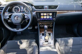 Škoda Superb Combi 2.0 TDI SCR Scout 4x4 DSG - 10