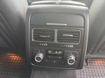 VW Touareg II 3.0 TDI - 10