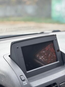 Toyota avensis 2.0 D-4-D 2006 TOP STAV - 10