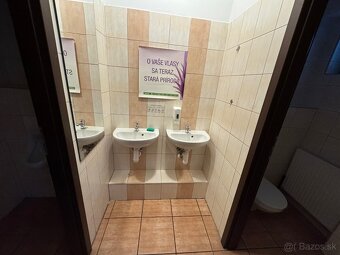 PREDAJ – Rodinný dom s veľkým potenciálom priamo v centre P - 10