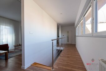 2 izbový byt priame centrum Topoľčany / PRENAJOM - 10